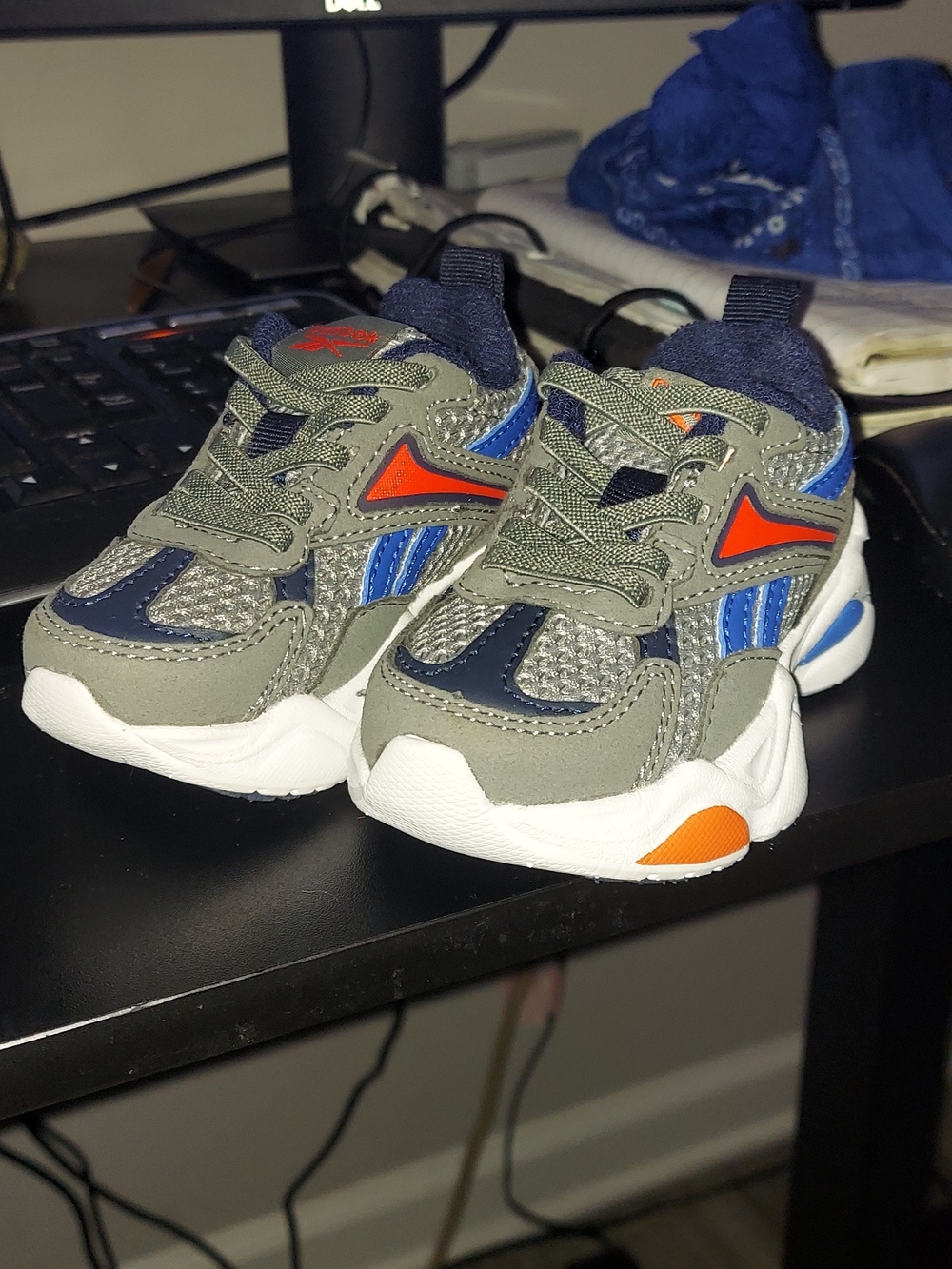 Reebok Kids Sneakers in Grey, Blue & Orange